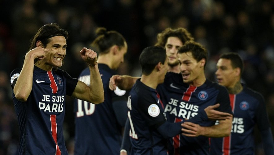 La joie des Parisiens après l'ouverture du score contre Troyes signée Edinson Cavani, le 28 novembre 2015