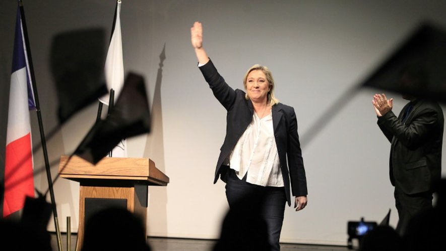 La présidente du Front national, Marine Le Pen, lors d'un meeting à Ajaccio, en Corse, le 28 novembre 2015