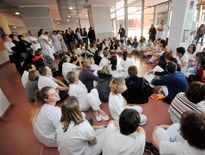 Hôpital Jacques Puel : le personnel en grève illimitée