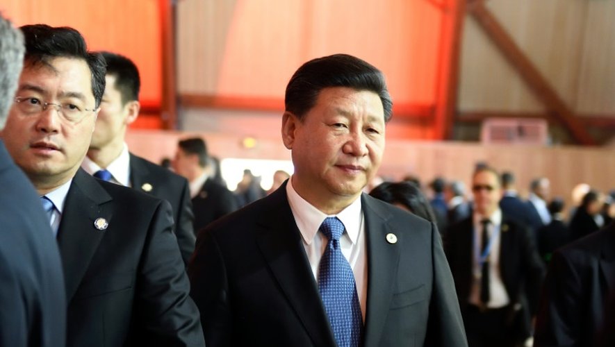 Le président chinois  Xi Jinping à son arrivée à la session plénière de la conférence sur le climat le 30 novembre 2015 au Bourget