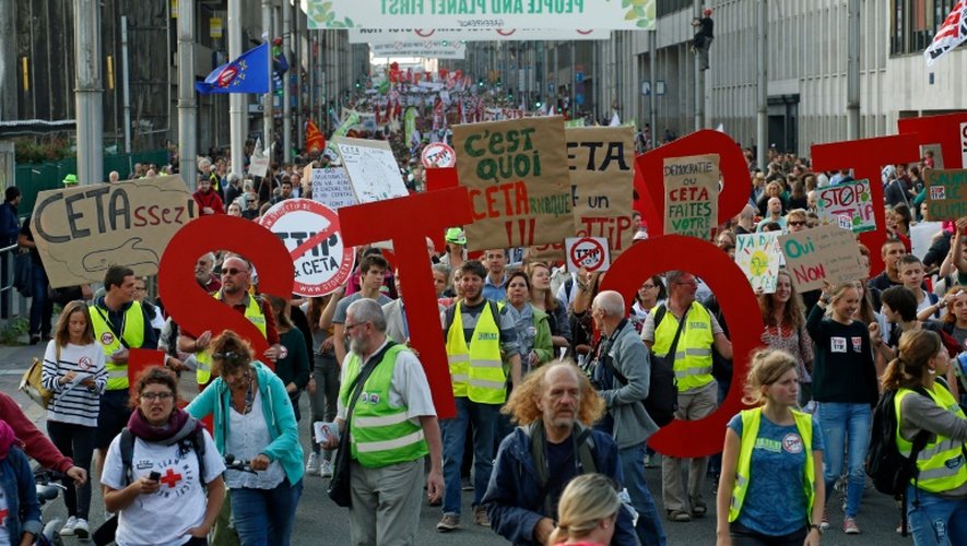 Le cortège Bruxelles contre les traités de libre-échange transatlantiques, a défilé dans les rues de Bruxelles, le 20 septembre 2016