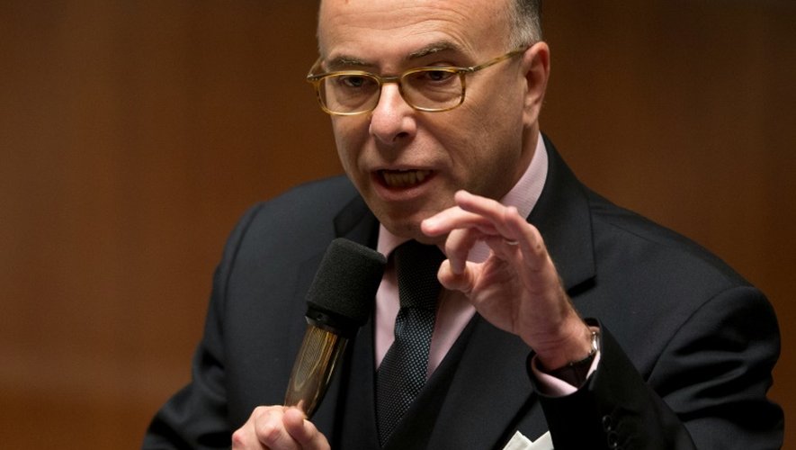 Bernard Cazeneuve le 1er décembre 2015 à l'Assemblée nationale à Paris