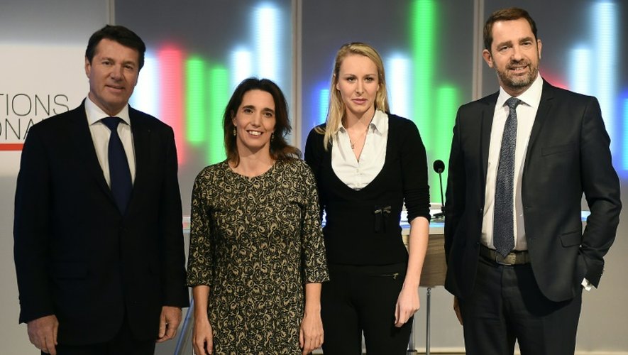 Christian Estrosi(LR), Sophie Camard (EELV et FG) Marion Marechal-Le Pen (FN) et Christophe Castaner (PS) le 2 décembre 2015 dans les studios de France 3 à Marseille
