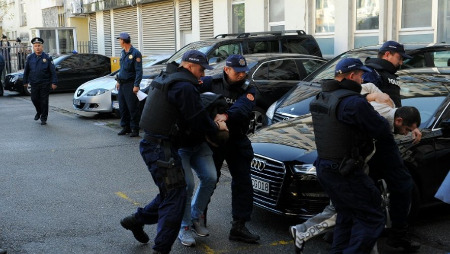 Arrestations par la police monténégrine, le 16 octobre 2016 à Podgorica