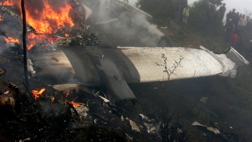 Accident d'avion à l'aéroport de Lukla au Népal, le 8 octobre 2008