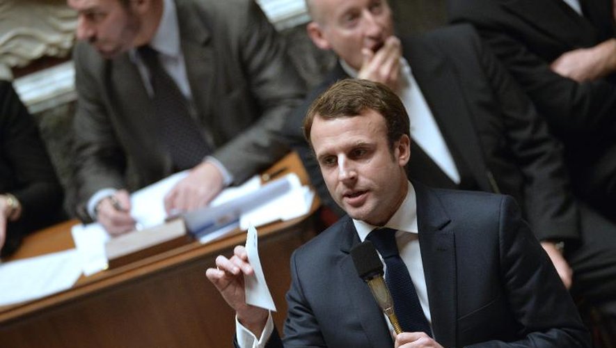 Le ministre de l'Economie, Emmanuel Macron, à l'Assemblée nationale, le 9 décembre 2014 à Paris