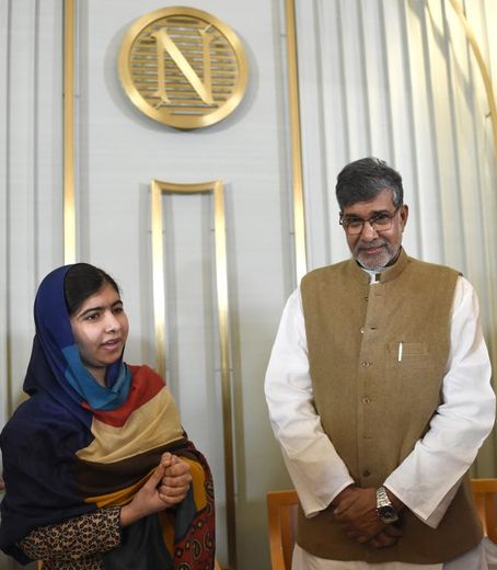 La jeune Pakistanaise Malala et l'Indien Kailash Styarthi, Prix Nobel de la Paix 2014, le 9 décembre 2014 à Oslo