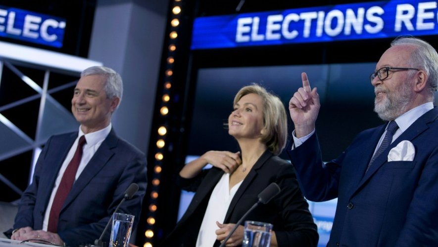 Les candidats en Ile-de-France (g-d) Claude Bartolone (PS), Valérie Pécresse (LR) et Walleyrand de Saint-Just (FN) le 9 décembre 2015 à Paris
