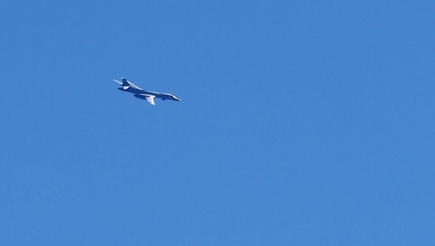 Un bombardier américain Rockwell B-1 Lancer, le 5 novembre 2014 au-dessus de la Syrie