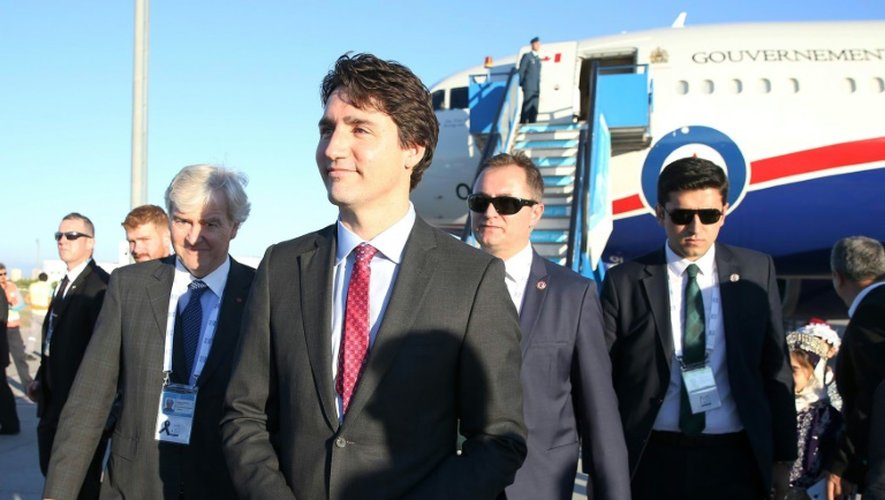 Le Premier ministre canadien Justin Trudeau à l'aéroport d'Antalya le 14 novembre 2015