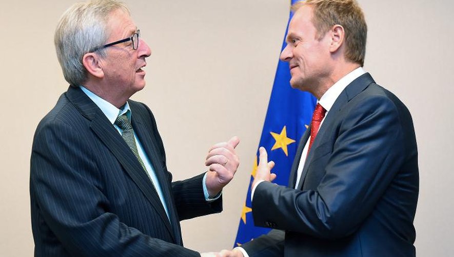 Le président de la commission européenne Jean-Claude Juncker et le président du conseil européen Donald Tusk le 1er décembre 2014 à Bruxelles