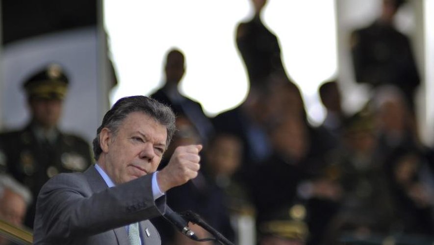 Le président colombien Juan Manuel Santos prononce un discours à Bogota, le 14 novembre 2014
