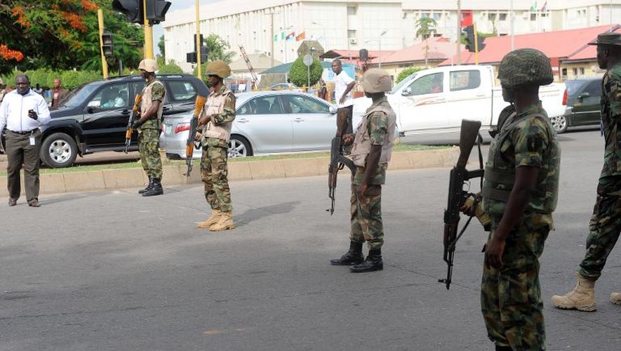 Des soldats nigérians à Abuja, le 6 mai 2014