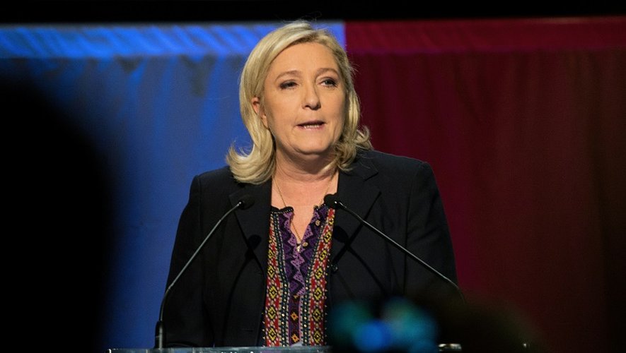 Marine Le Pen lors de son allocution au soir des régionales le 13 décembre 2015 à Hénin-Beaumont