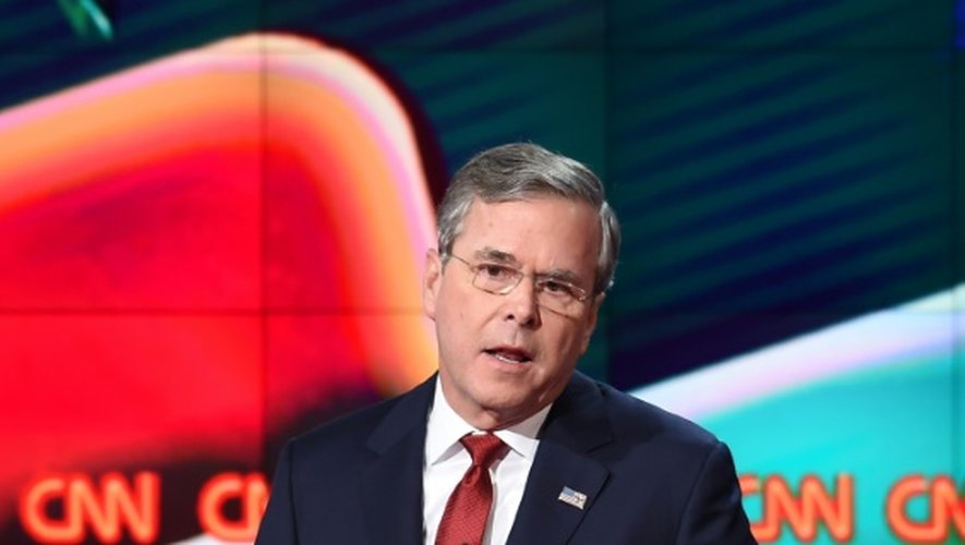 Jeb Bush, candidat à la primaire républicaine, lors d'un débat télévisé le 15 décembre 2015 à Las Vegas
