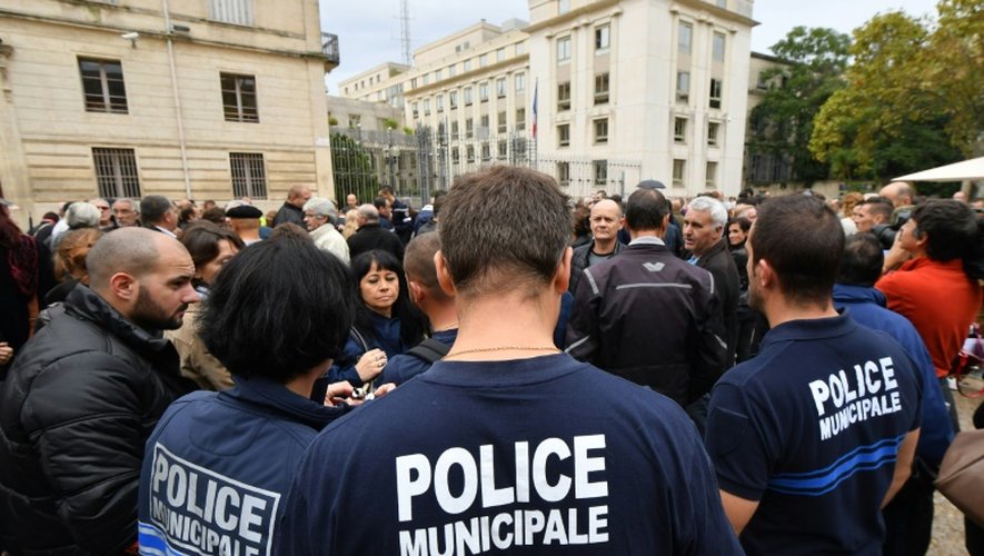 Rassemblement policier, le 26 octobre 2016 devant la préfecture de Montpellier