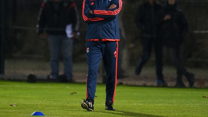 L'entraîneur de l'OL Hubert Fournier lors d'un entraînement le 14 décembre 2015 à Lyon