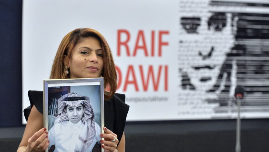 Ensaf Haidar, l'épouse du blogueur saoudien Raef Badaoui, le 16 décembre 2015 à Strasbourg