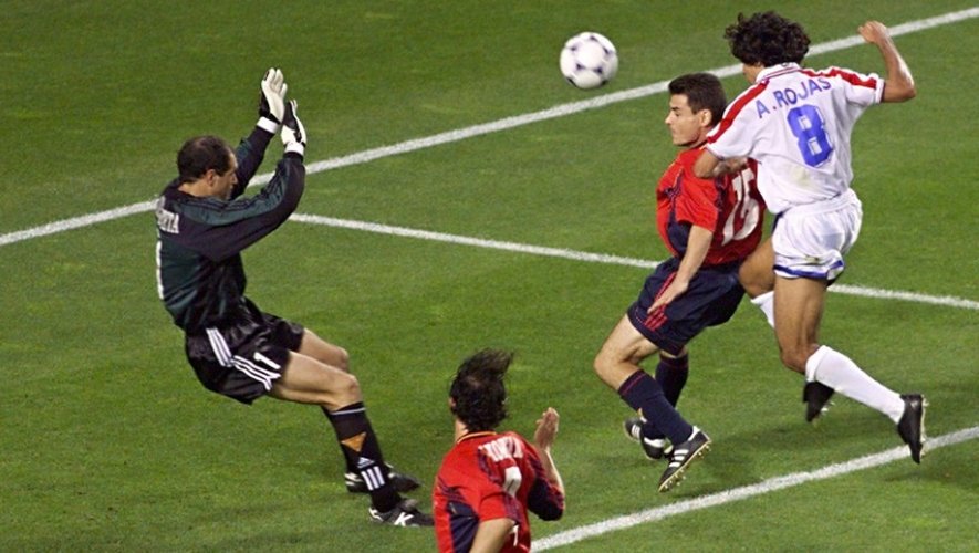Andoni Zubizarreta, le 19 juin 1998 au stade Geoffroy-Guichard de Saint-Etienne lors du match du Mondial-98 Espagne-Paraguay