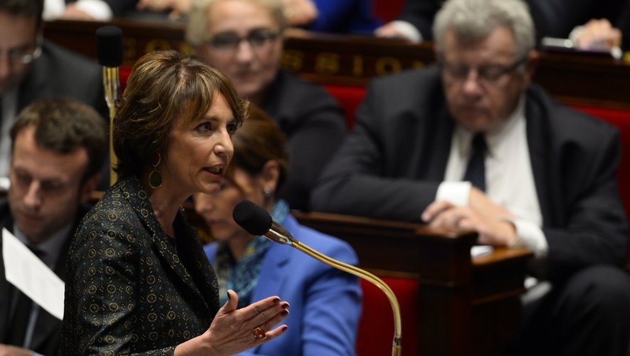 Le projet de loi de "modernisation" du système de santé de la ministre Marisol Touraine a été adopté définitivement jeudi par le Parlement.