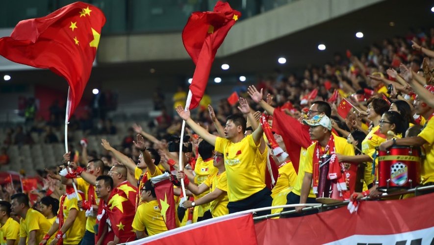 Des supportes chinois lors du match des qualifications pour le Mondial-2018 face à la Corée du Sud, le 1er septembre 2016 à Seoul
