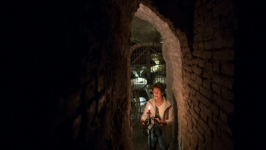 Gabriele Lukacs, une guide des catacombes du 13e siècle à Vienne, le 19 octobre 2016
