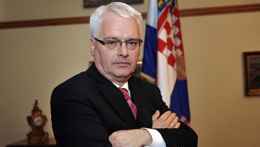 Le président croate Ivo Josipovic pose dans son bureau à Zagreb, le 5 octobre 2012