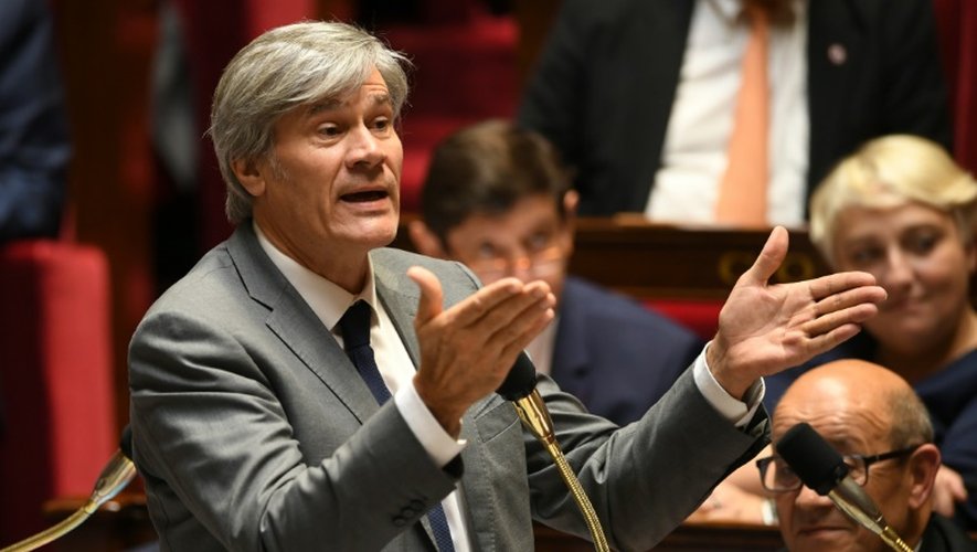 Stéphane Le Foll lors de la séance des questions au gouvernement le 19 octobre 2016 à l'Assemblée nationale à Paris