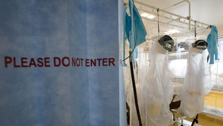 Les installations de protection contre le virus Ebola mises en place à l'hôpital Royal Free à Londres, le 6 août 2014