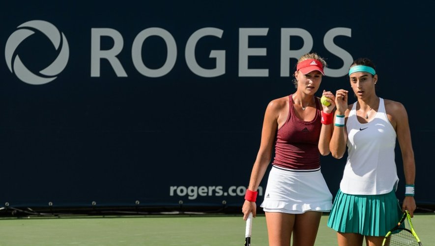 Kristina Mladenovic et Caroline Garcia lors du tournoi WTA de Montréal, le 29 juillet 2016
