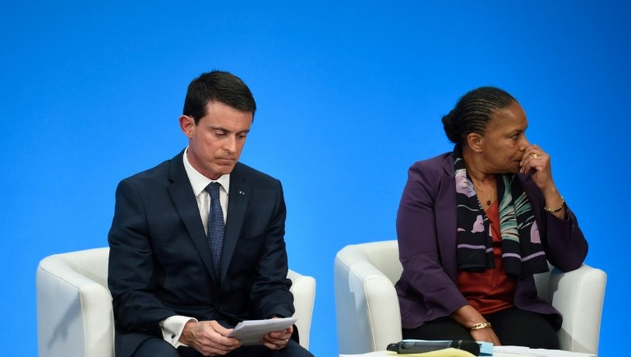Manuel Valls a lui tenté de mettre fin à la cacophonie en concédant que "chacun a droit à des doutes" et que c'est bien lui et Christiane Taubira qui défendront ensemble la réforme au Parlement