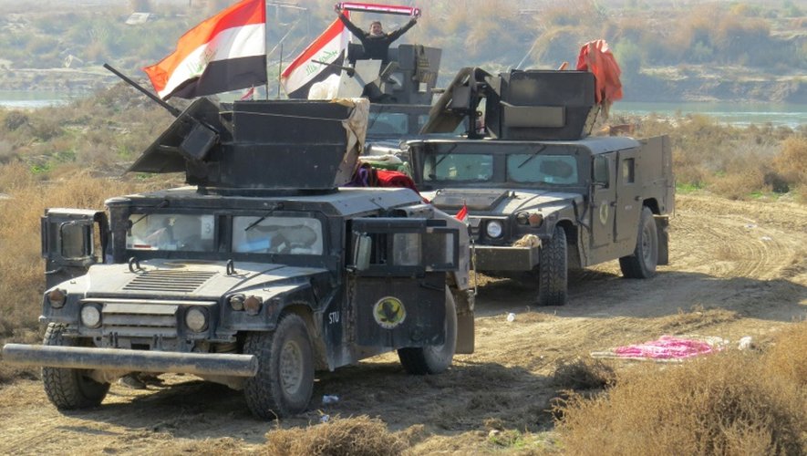 Les forces irakiennes le 22 décembre 2015 dans la région d'al-Aramil près de Ramadi