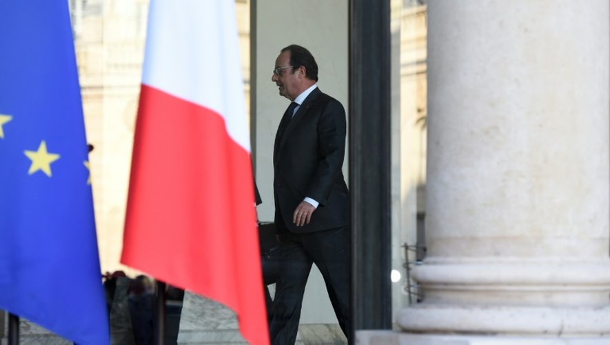 François Hollande le 23 décembre 2015 à l'Elysée à Paris