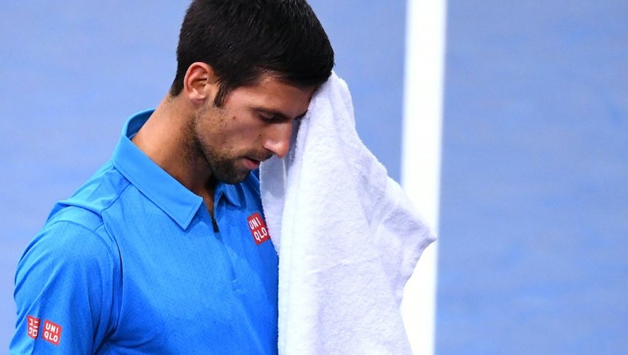 Le Serbe Novak Djokovic lors de son quart de finale perdu à Paris-Bercy face au Croate Marin Cilic, le 4 novembre 2016