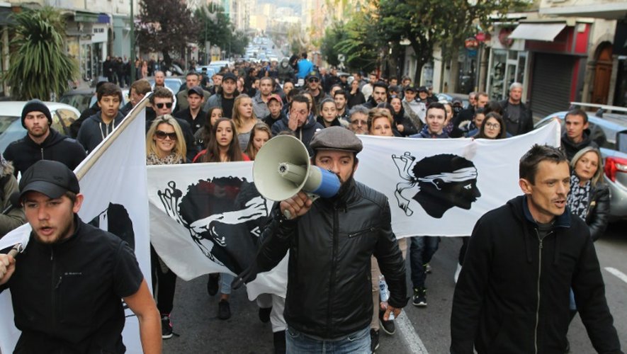 Manifestation à Ajaccio le 27 décembre 2015