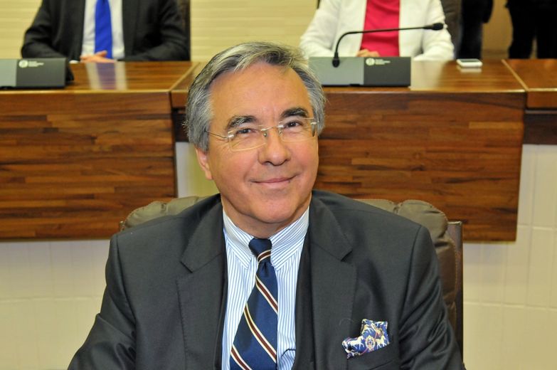 Aveyron. Qui sont les candidats à la succession de Jean-Claude Luche ?