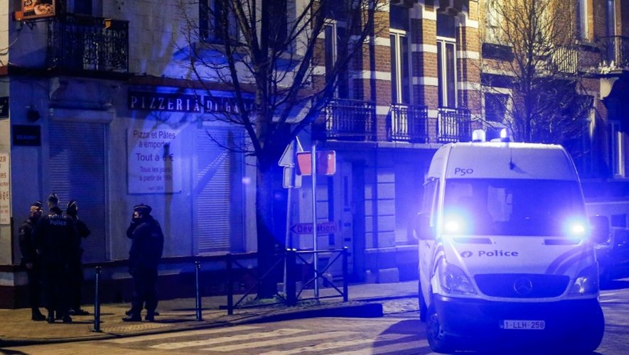 Opérations policières le 30 décembre 2015 à Molenbeek-Saint-Jean en lien avec les attentats du 13 novembre à Paris