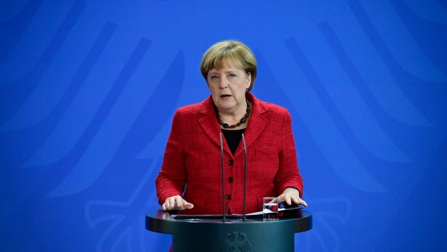 Angela Merkel réagit à l'élection de Donald Trump à la Maison Blanche, lors d'une allocution, le 9 novembre 2016 à Berlin