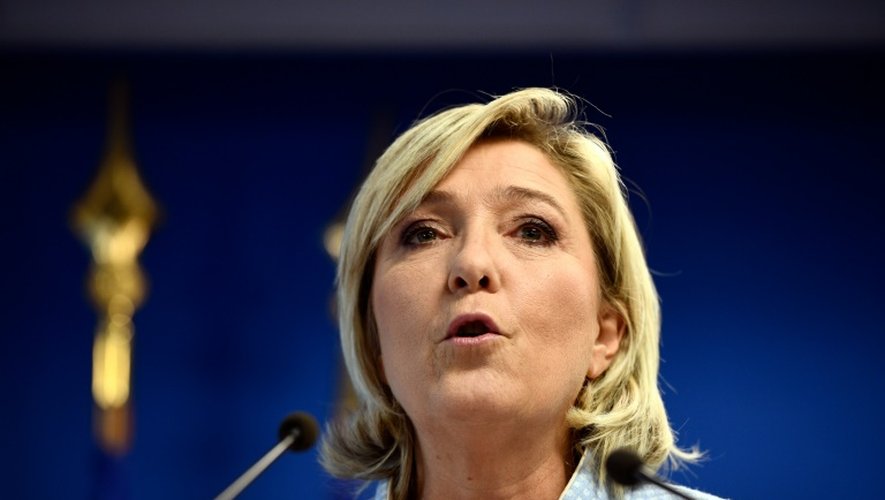 Marine Le Pen lors d'une conférence de presse au siège du FN à Nanterre le 9 novembre 2016