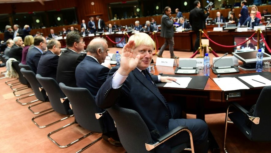 Boris Johnson à l'ouverture de la réunion des ministres des Affaires étrangères de l'UE le 14 novembre 2016 à Bruxelles