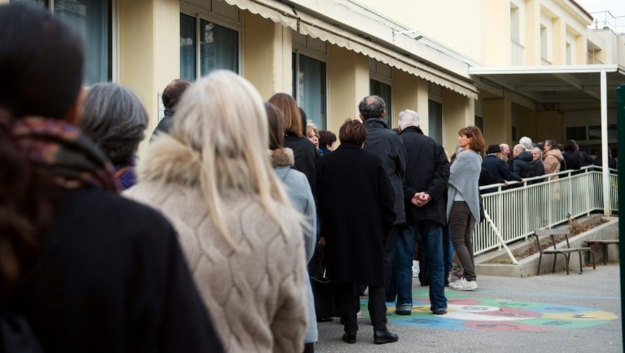 Des votants à Marseille lorsz du 1er tour de la primaire de la droite, le 20 novembre 2016 à Marseille