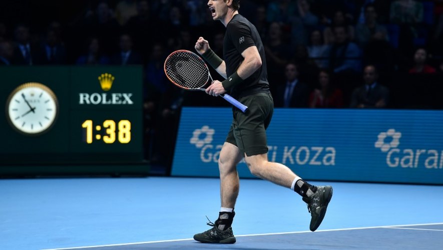Le Britannique Andy Murray vainqueur du Masters face au Serbe Novak Djokovic, le 20 novembre 2016 à Londres