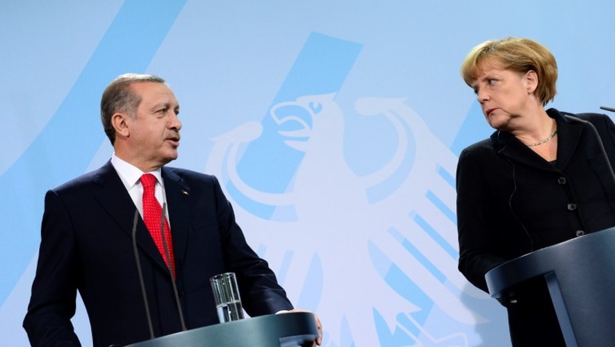 La chancelière allemande Angela Merkel et le président turc Recep Tayyip Erdogan lors d'une conférence de presse, le 31 octobre 2012 à Berlin