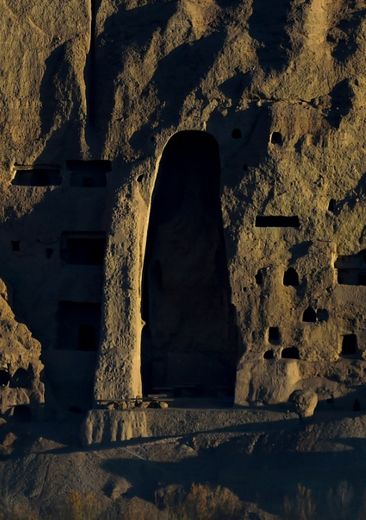 Vue partielle du site des bouddhas géants le 6 novembre 2016 à Bamiyan
