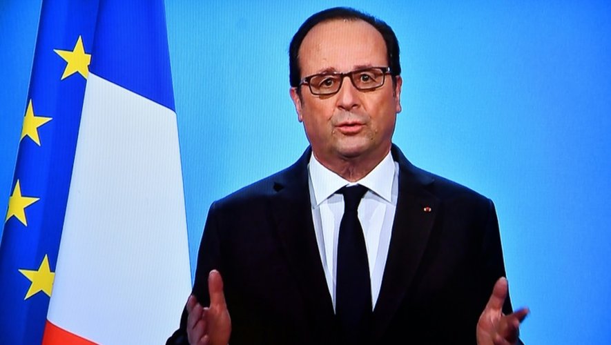François Hollande lors de l'annonce de son renoncement à briguer un second mandat le 1er décembre à Paris