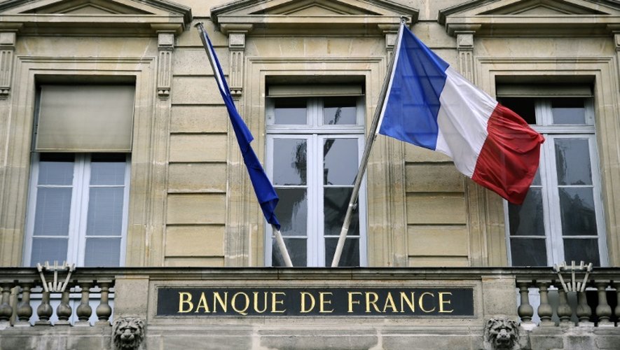 La Banque de France tablait jusqu'à présent sur une hausse du produit intérieur brut (PIB) de 1,4% cette année, puis 1,5% en 2017 et 1,6% en 2018