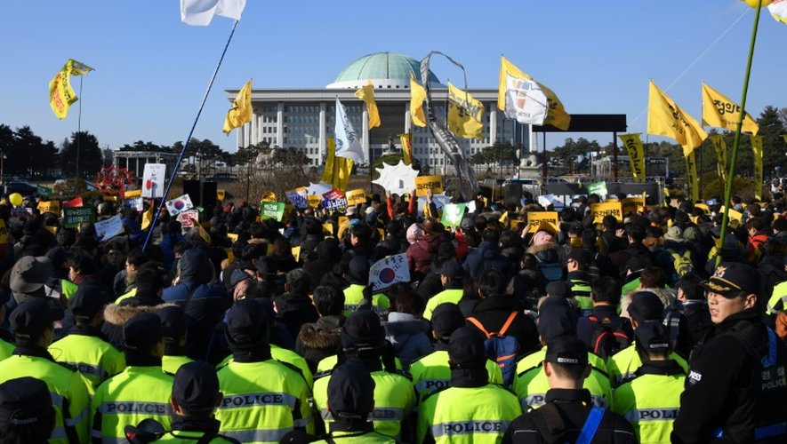 Manifestation pour la destitution de la présidente le 9 décembre 2016 devant   l'assemblée nationale à Séoul