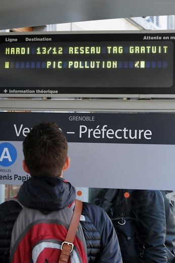 Depuis lundi, les transports en commun sont gratuits à Grenoble pour "accompagner" les restrictions de circulation