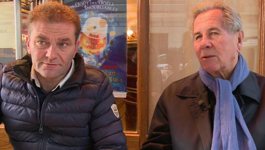 Jean-Marie Roughol et Jean-Louis Debré à la terrasse d'un café parisien, le 15 décembre 2016