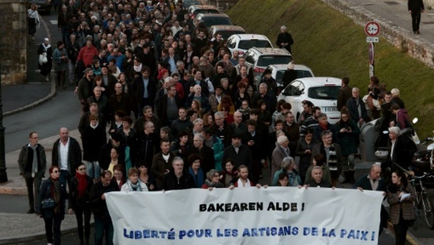 La manifestation de soutien aux personnalités de la société civile interpellées, le 17 décembre 2016 à Bayonne